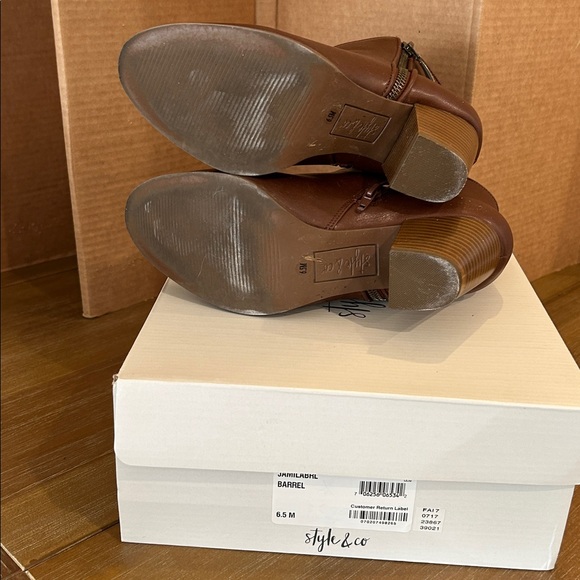 Style & Co. Women's Chestnut Ankle Booties - Picture 5 of 5